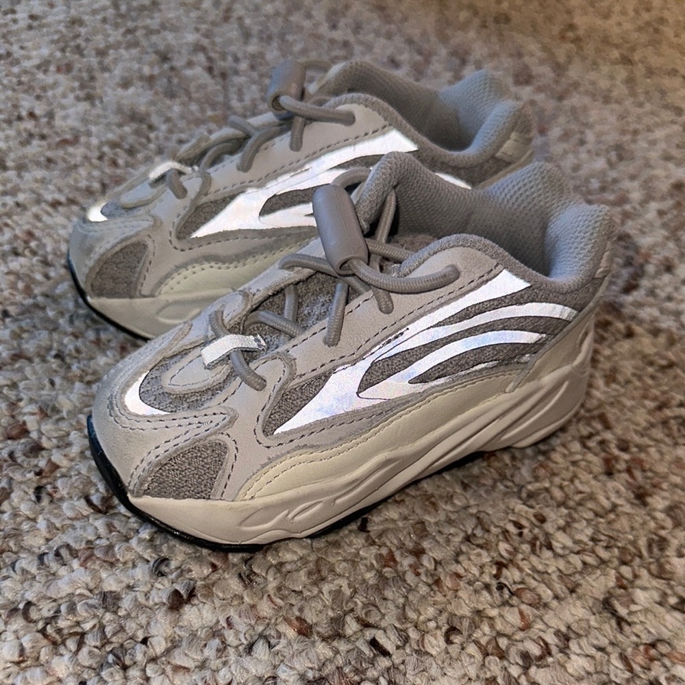 Yeezy Boost 700 V2 Grey Athletic Shoes